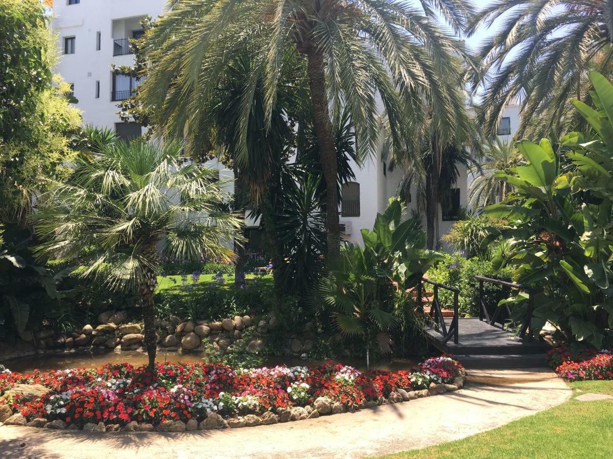 Jardines Del Puerto Apartamento Marbella Exterior foto